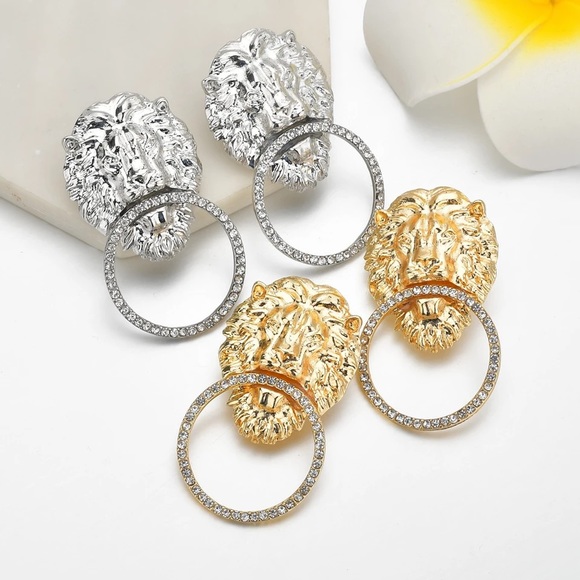 Jewelry - Lion Head Rhinestone Door Knocker Earrings